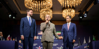 ΗΠΑ – Ιράν: Οδικός χάρτης 60 ημερών για οριστική συμφωνία, εκεχειρία στον Λίβανο και επανεκκίνηση των Στενών του Ορμούζ